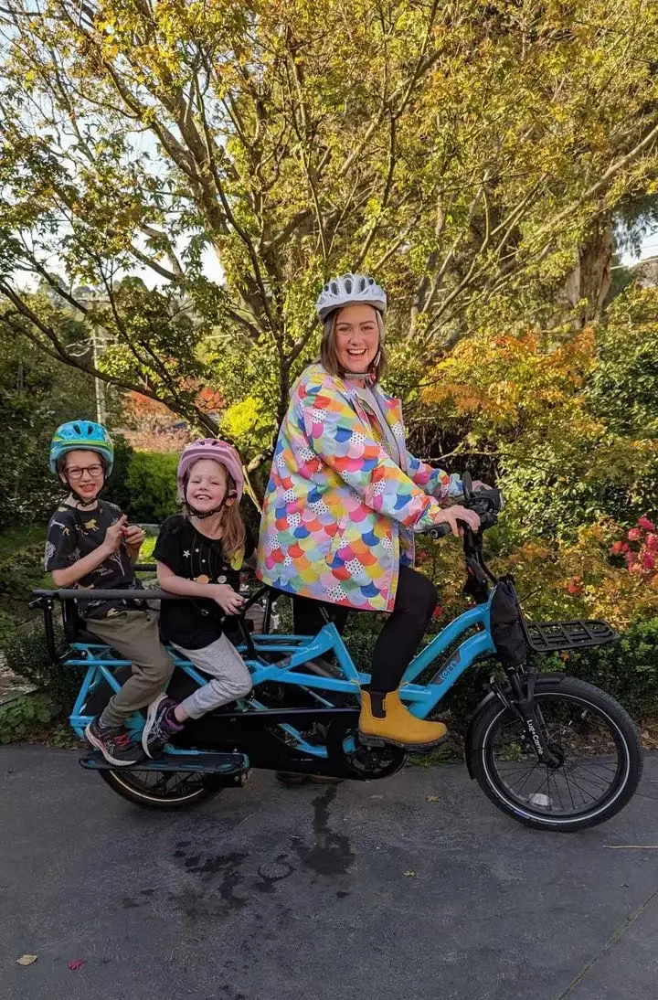 A mum and her two kids on their GSD eBike from Lug+Carrie in brisbane.